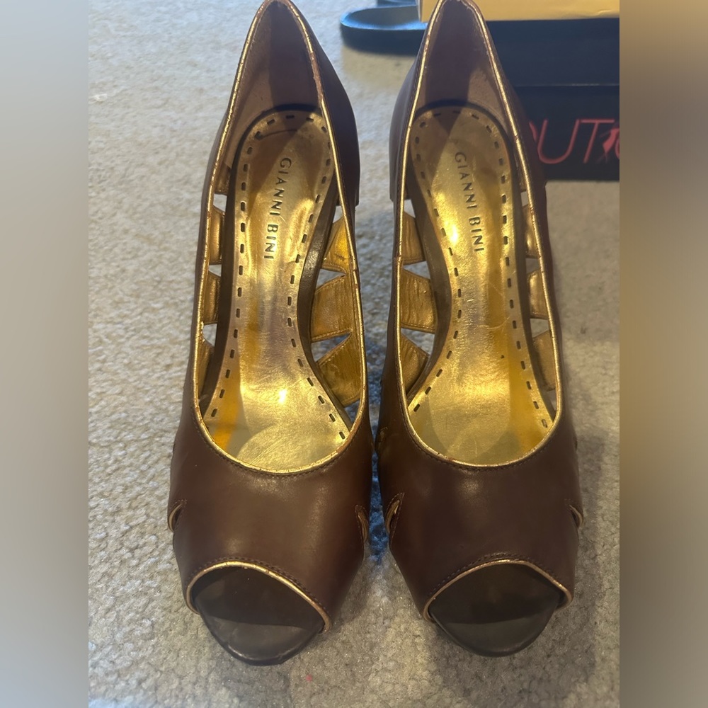 Gianni Bini heels